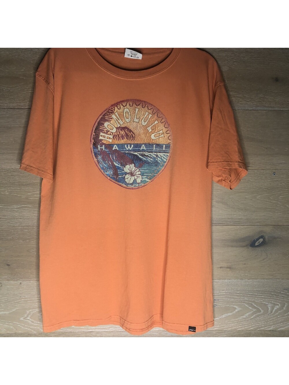 Techstyle Honolulu Orange T shirt Men’s Large